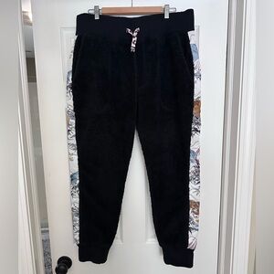 L.A.M.B. x Burton Bengal Tiger Sherpa Front Pants, size L